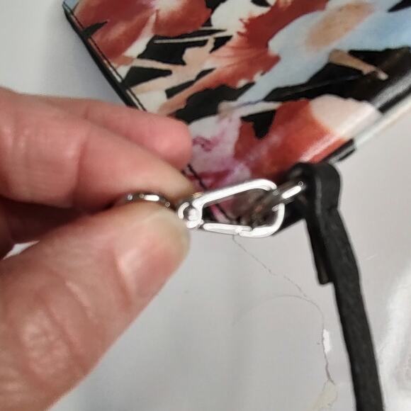 Lodis NWOT Wristlet Coin Pouch in Multicolor Floral Print - Picture 5 of 7